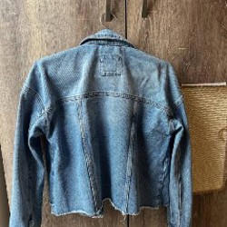 Джинсовая куртка - фото 2