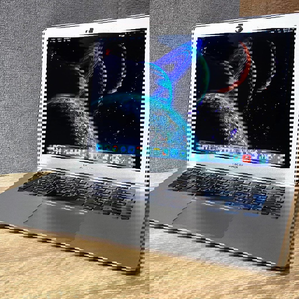 MacBook Air 13”