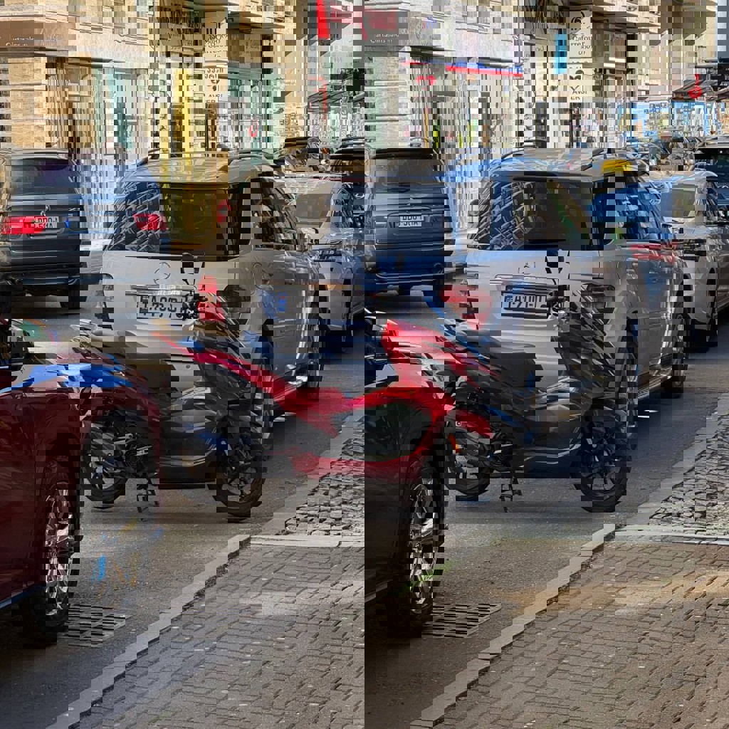 Скутер Sym JetX 200