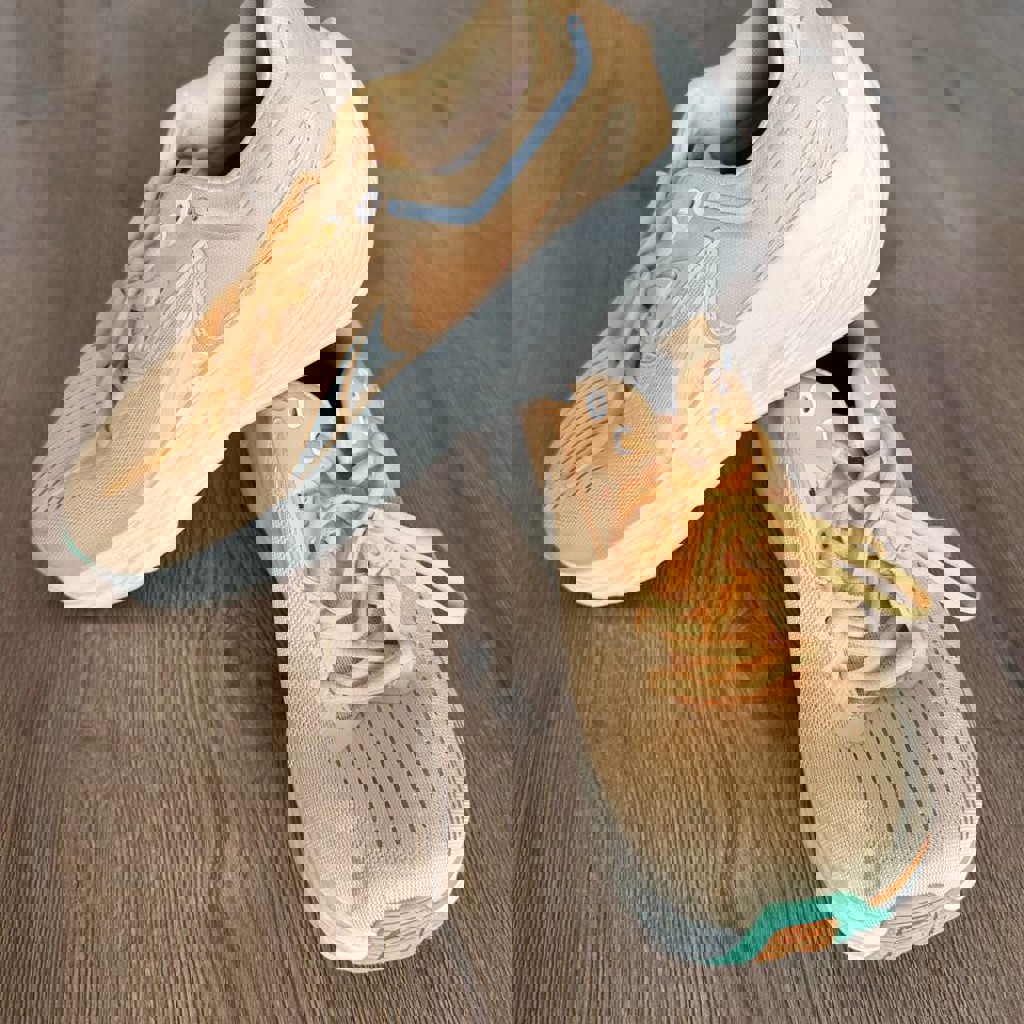 Умные оригинальные кроссовки Altra