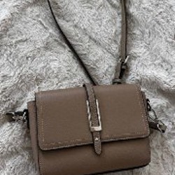 Бежевая сумка - фото 7