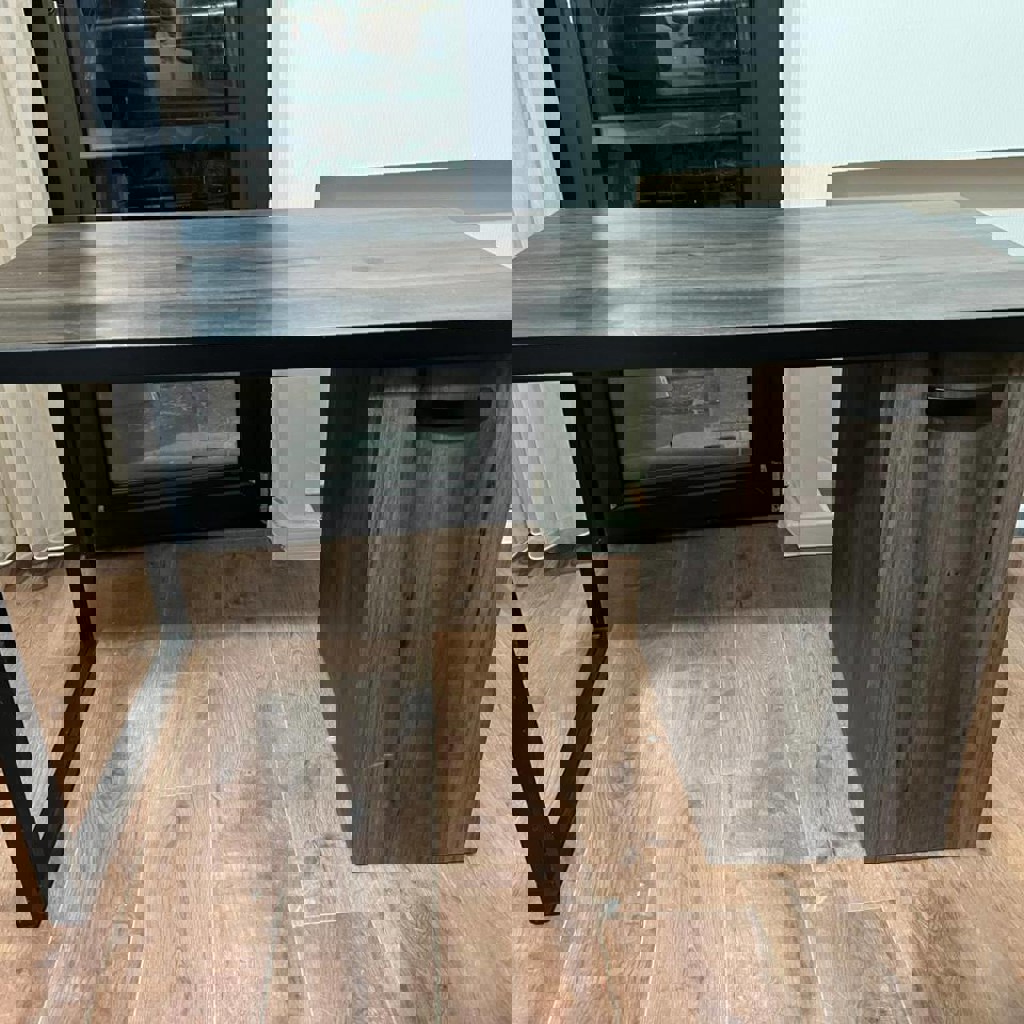 Офисный стол