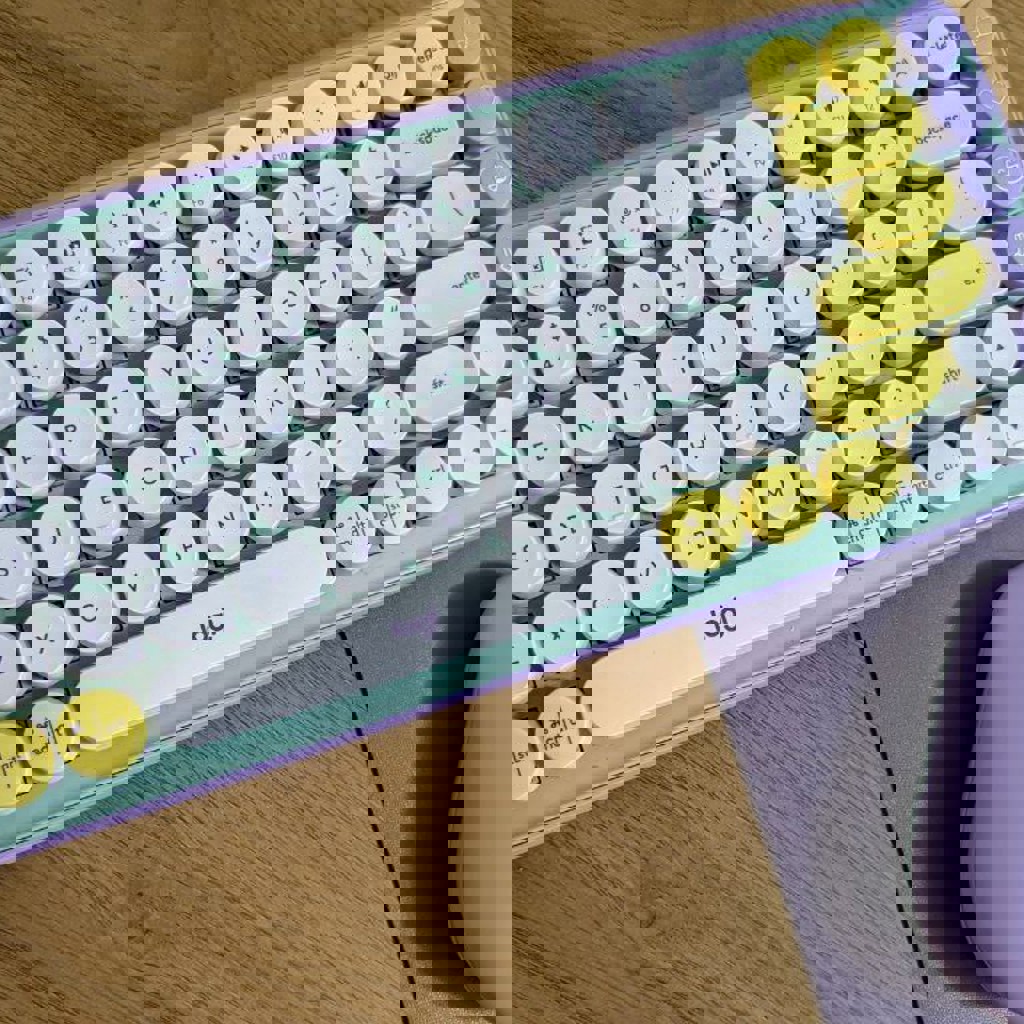 Комплект: механическая клавиатура и мышь Logi Pop