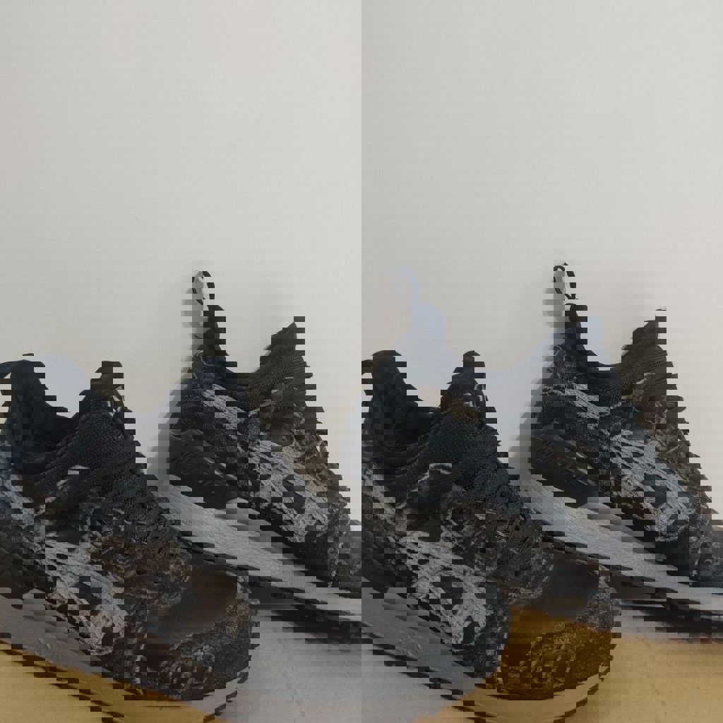 Кроссовки Asics