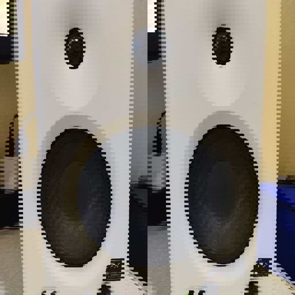 Динамики Edifier MR4