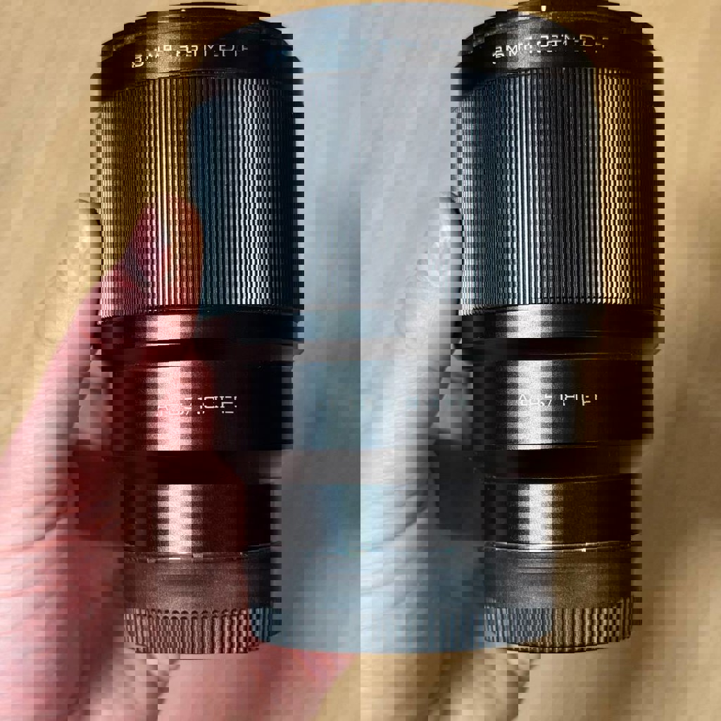 Объектив Viltrox 85mm f1.8