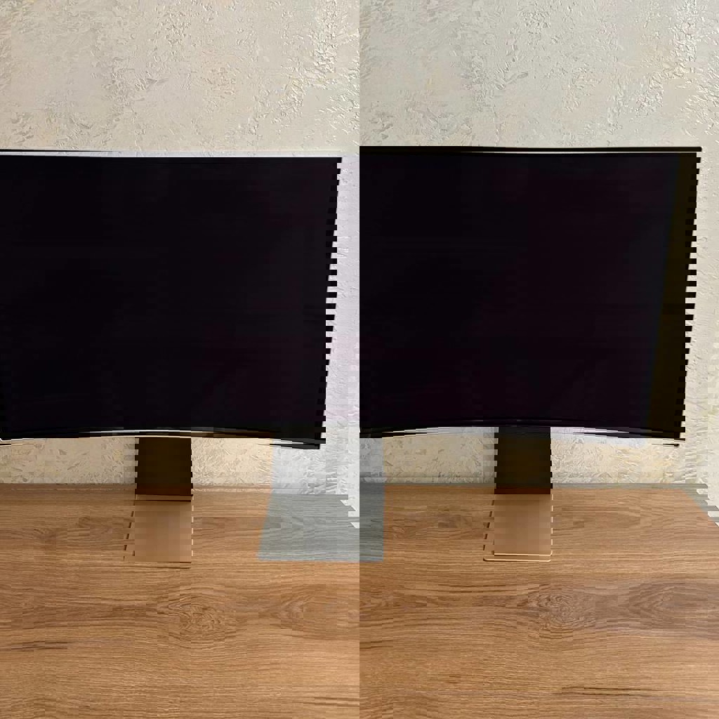 Монитор Samsung Odyssey OLED G8