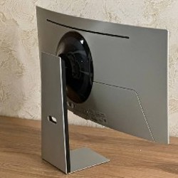 Монитор Samsung Odyssey OLED G8 - фото 2