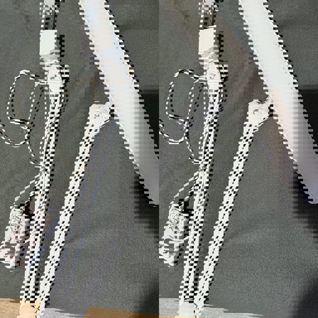 Настольная LED-лампа