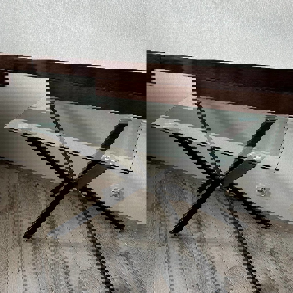 Стеклянный стол Tempered