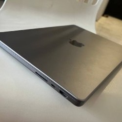 MacBook Pro 14” (2021) - фото 2