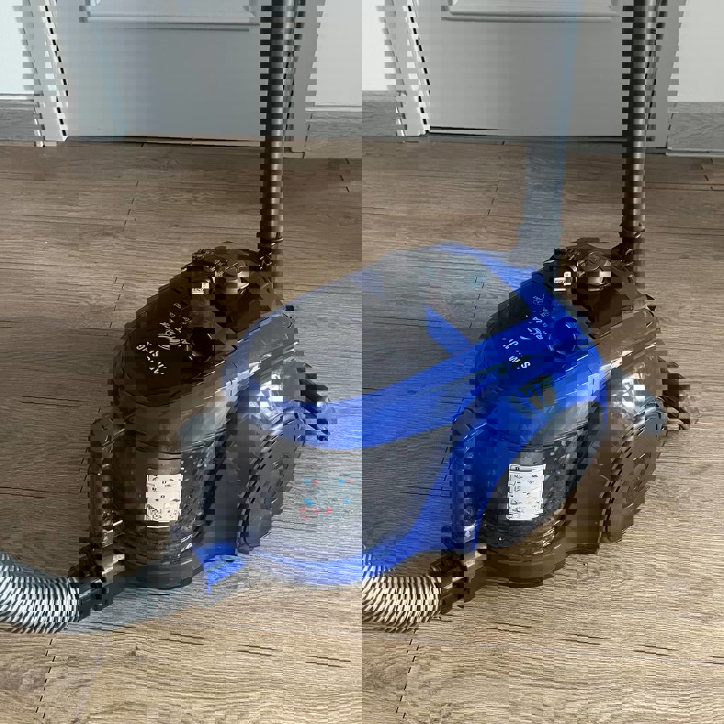 Пылесос Samsung Air Track VCC4520S36