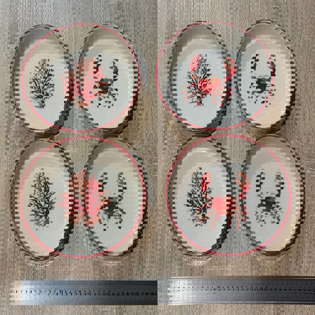 Металлическая миска