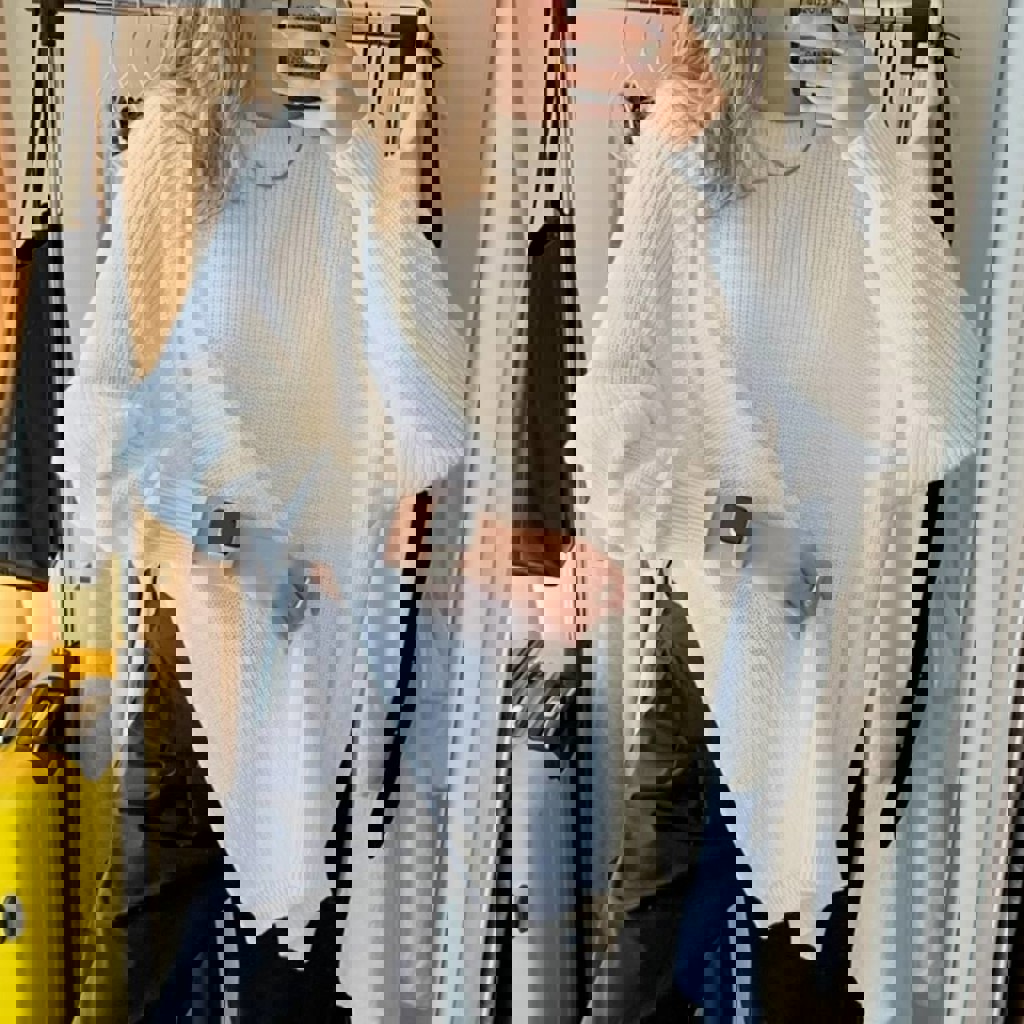 Свитер вязаный легкий