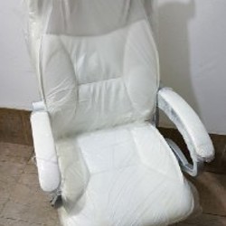 Белое кресло - фото 2