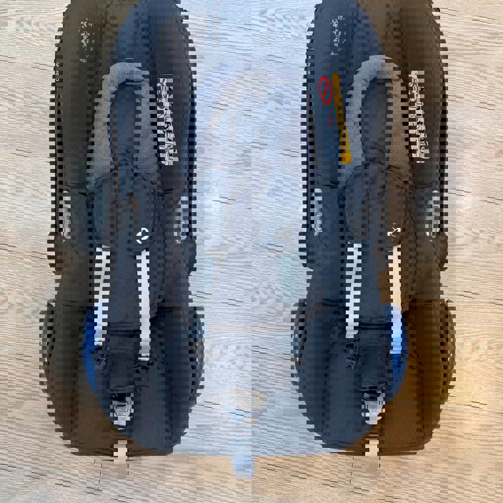 Автокресло Maxi-Cosi CabrioFix 0+