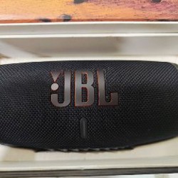 JBL CHARGE 5 BLACK - фото 4