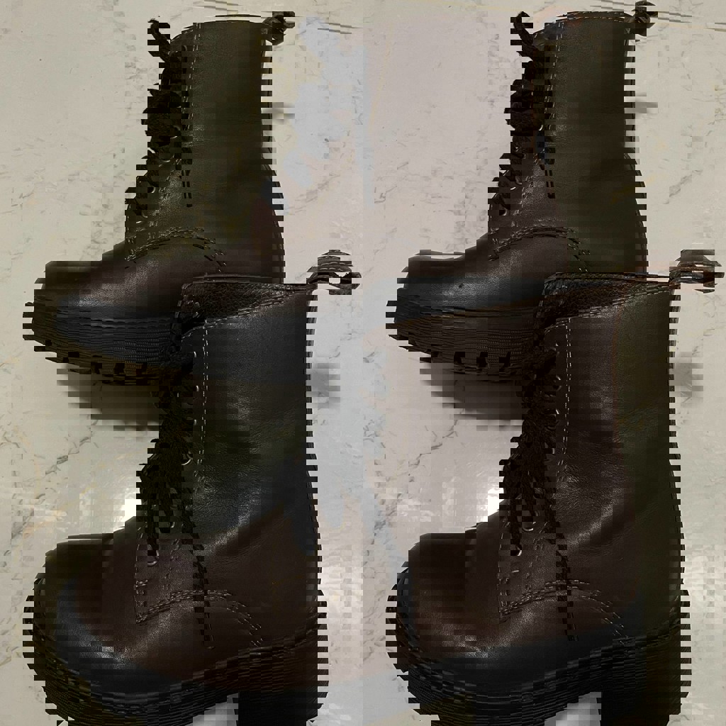 Кожаные женские ботиночки