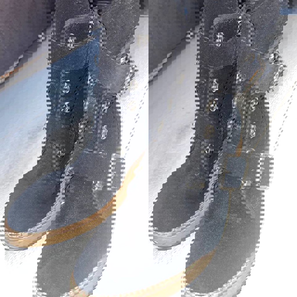 Кожаные замшевые ботинки женские