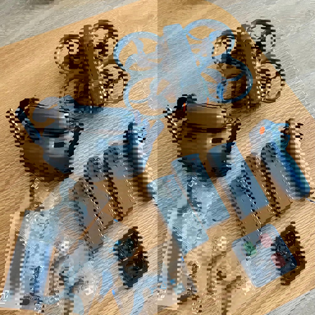 Дрон DJI Avata 2 Pro Fly More Combo