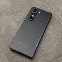 Samsung Galaxy Z Fold 5 - фото 3