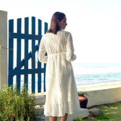 Белое кружевное платье макси - фото 4