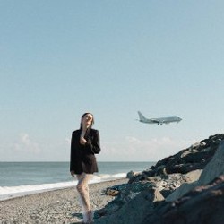 Акцентные брюки из сетки с кристаллами - фото 2