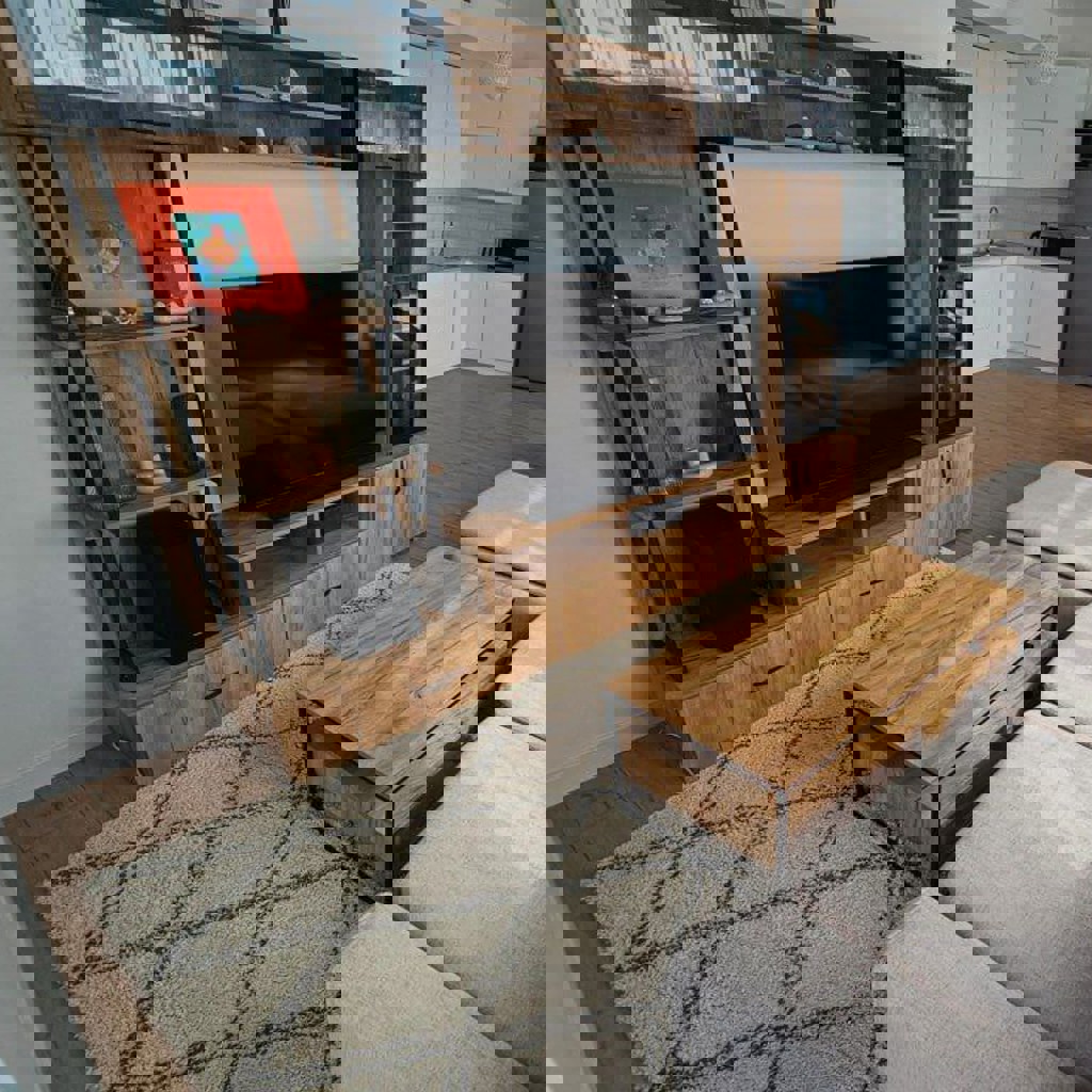 Журнальный столик