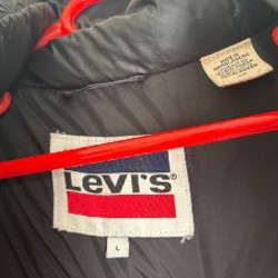 Куртка женская Levis - фото 4