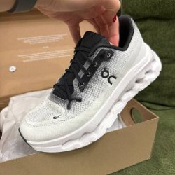 Кроссовки On - фото 2