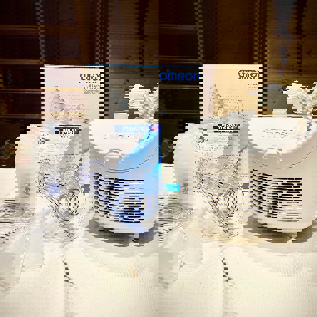 Ингалятор OMRON C101 Essential