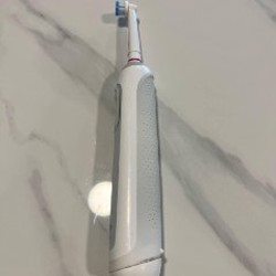 Зубная щетка Oral-B Braun Genius X Limited Edition - фото 4