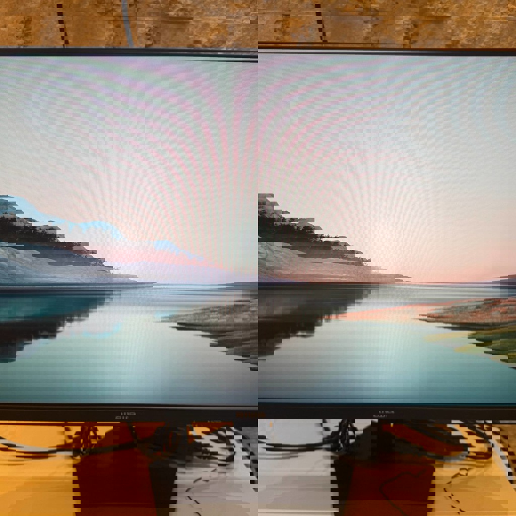 Монитор Aiwa 24,5”