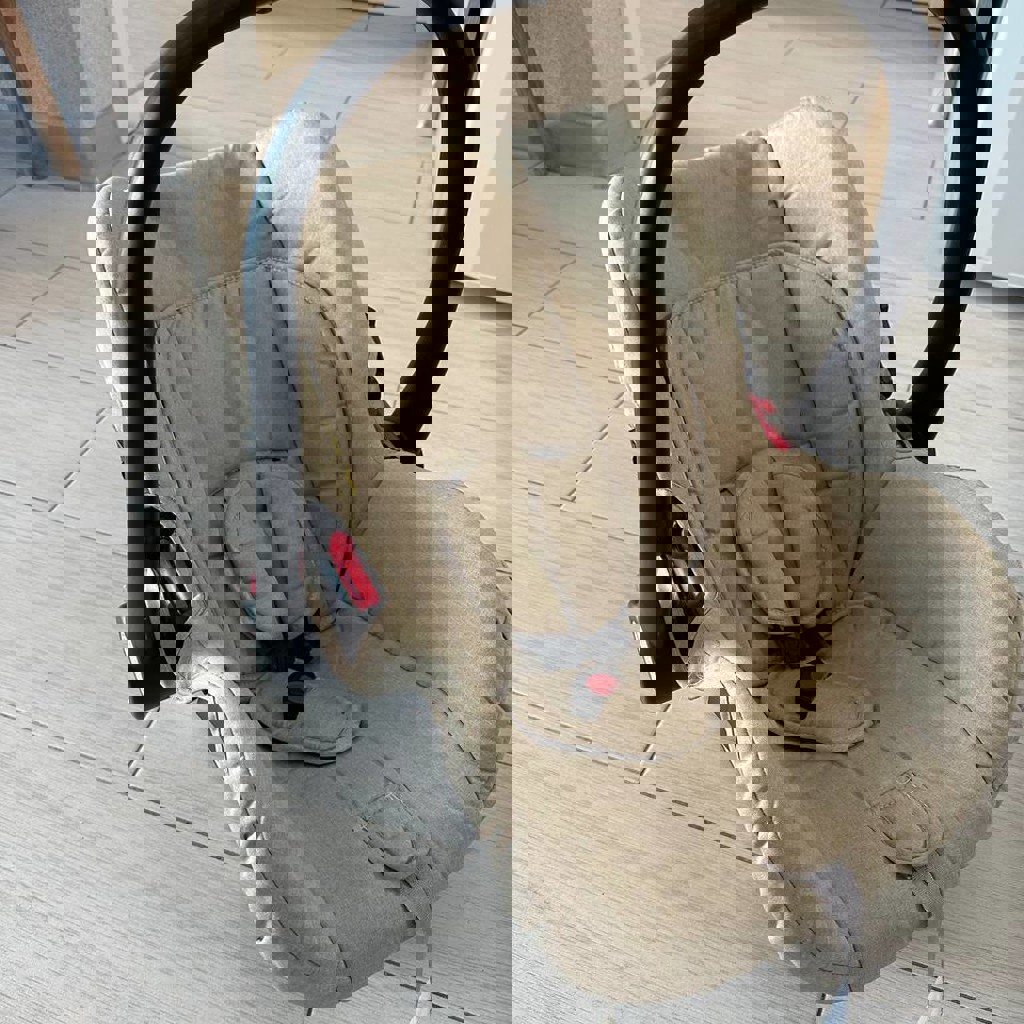 Автокресло Cangaroo CS128