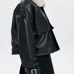 Кожаная куртка с мехом - фото 4