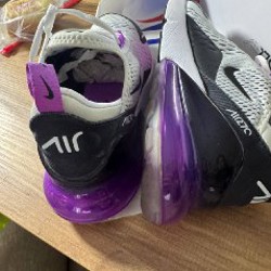 Кроссовки Nike Air Max 270 - фото 4