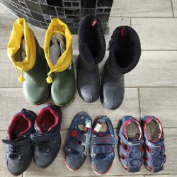 Резиновые детские сапоги - фото 1