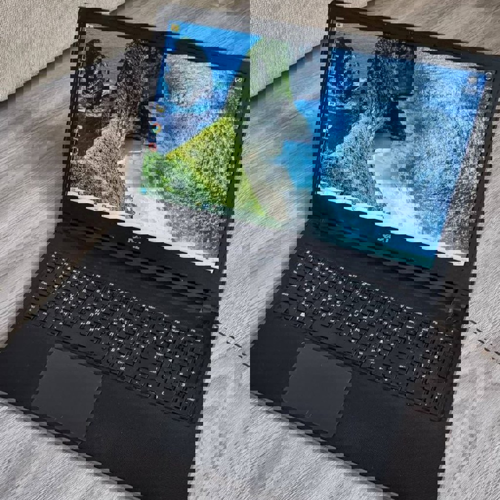 Ноутбук Dell Vostro 15