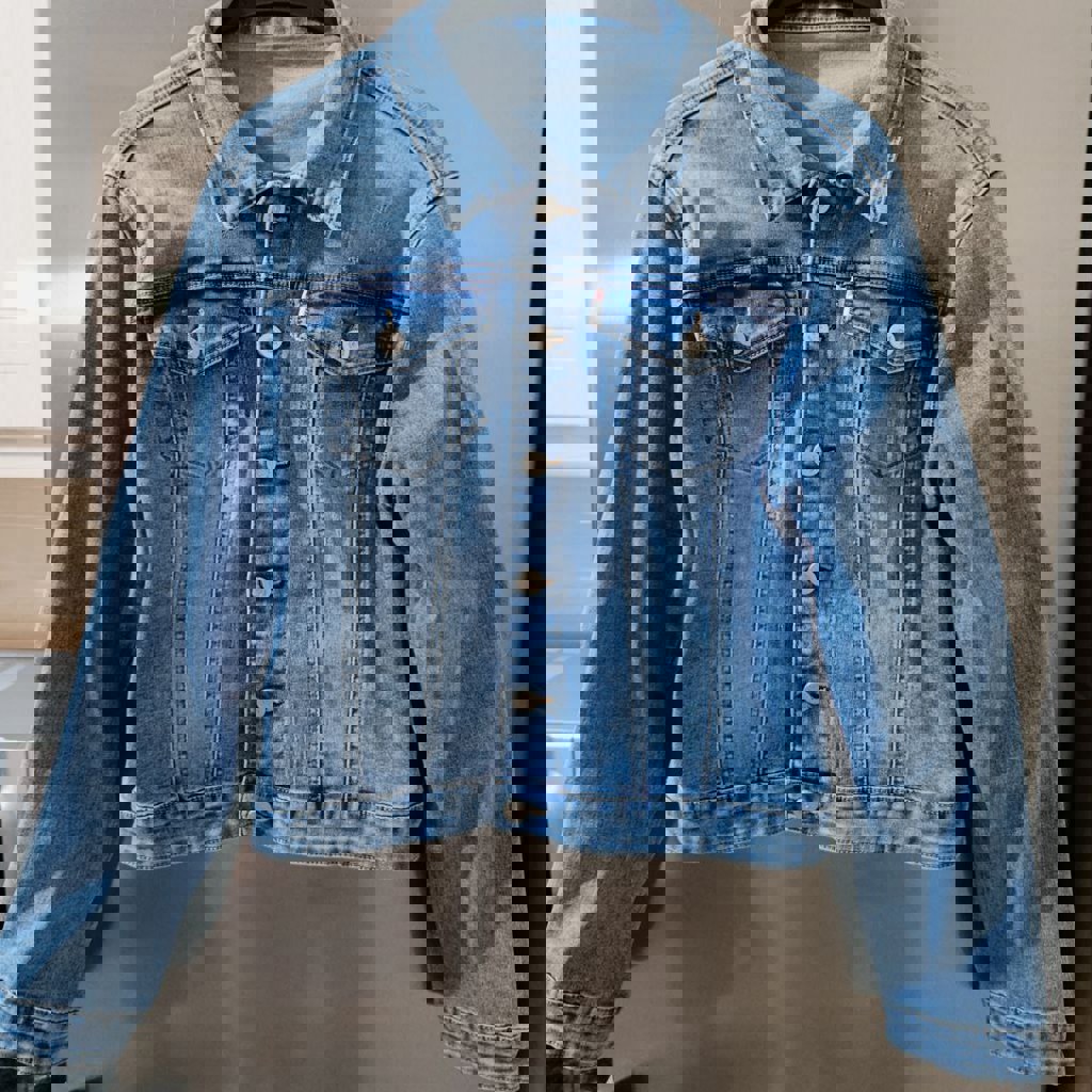 Джинсовый пиджак