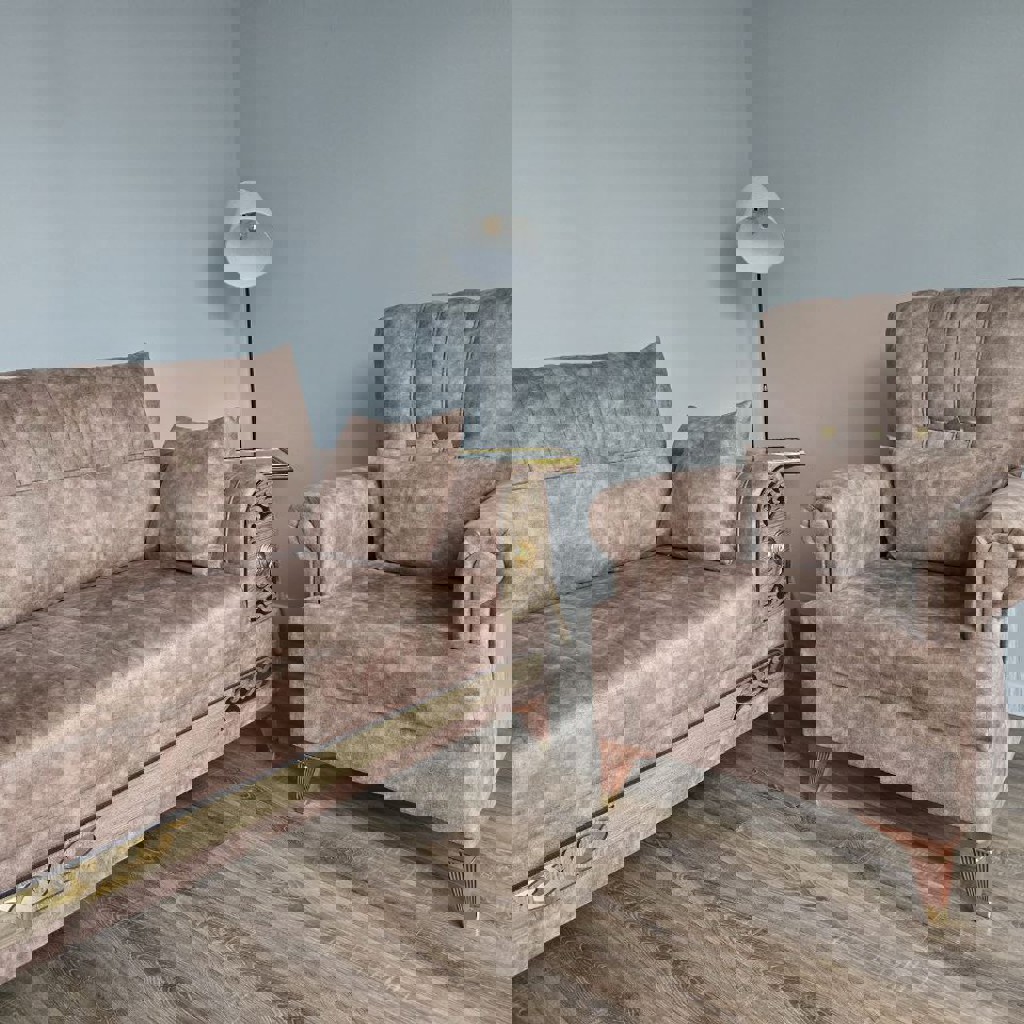 Обеденный стол с стульями