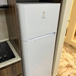 Холодильник - фото 1