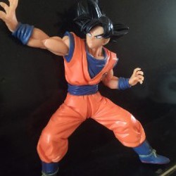 Фигурка с синими волосами - фото 3