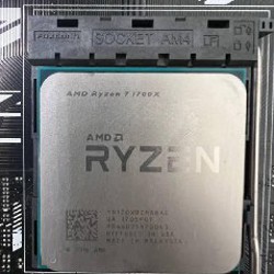 Процессор AMD Ryzen 7 1700X - фото 1