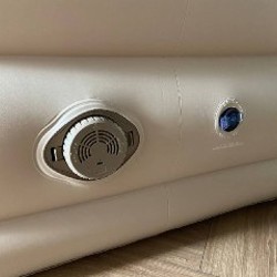 Надувной диван с насосом - фото 2