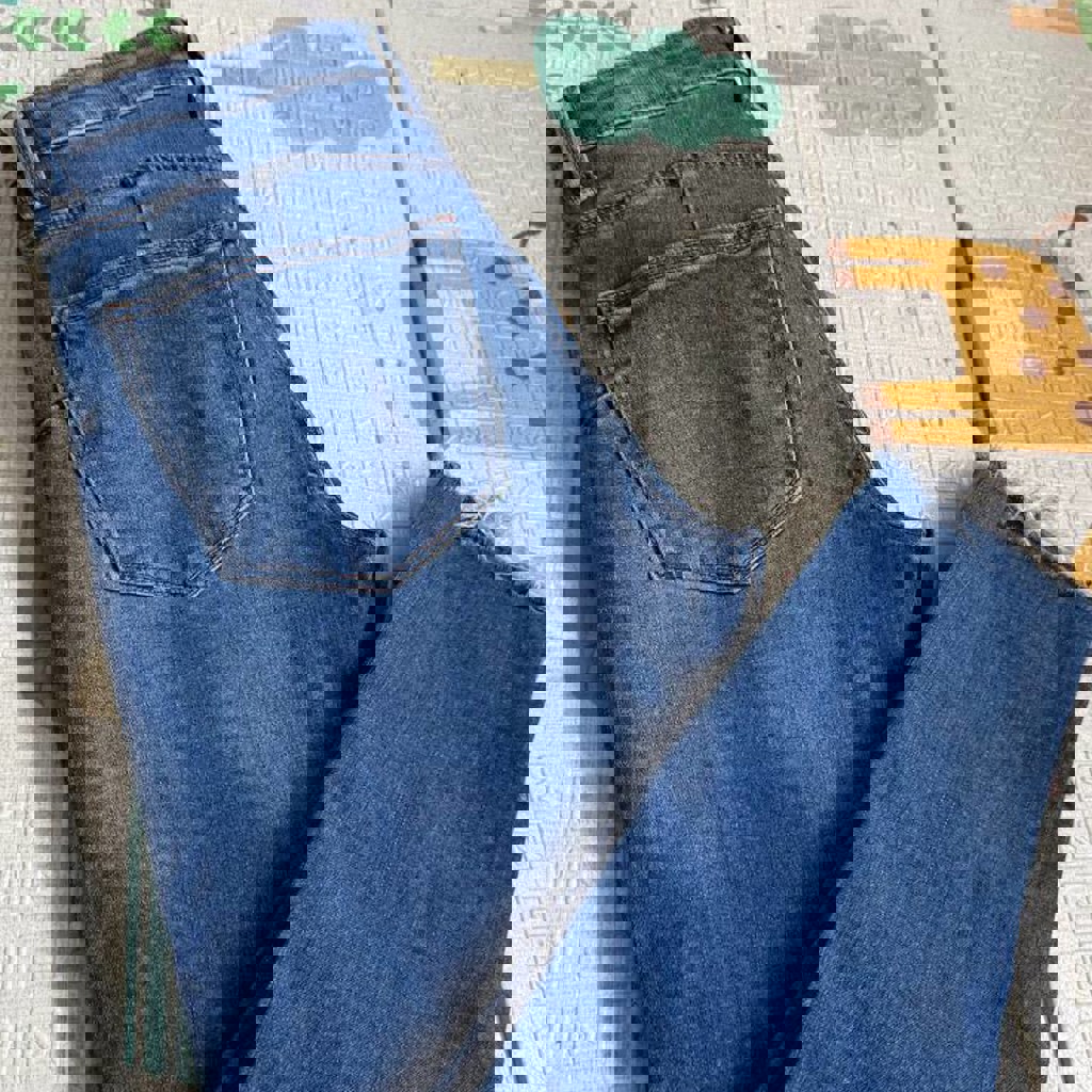 Джинсы Bershka M