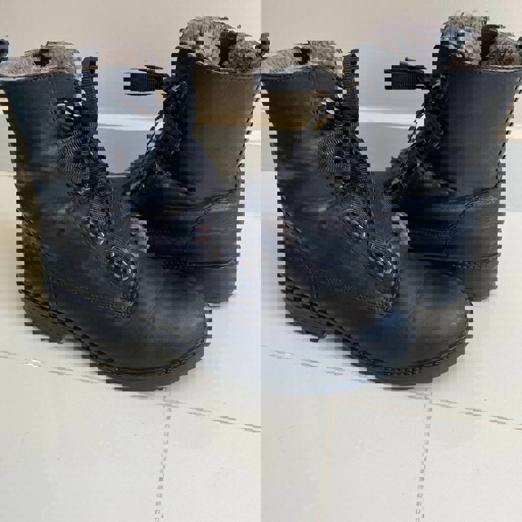 Зимние сапоги