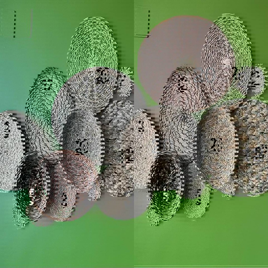 Плетёные подставки под стаканы и тарелки