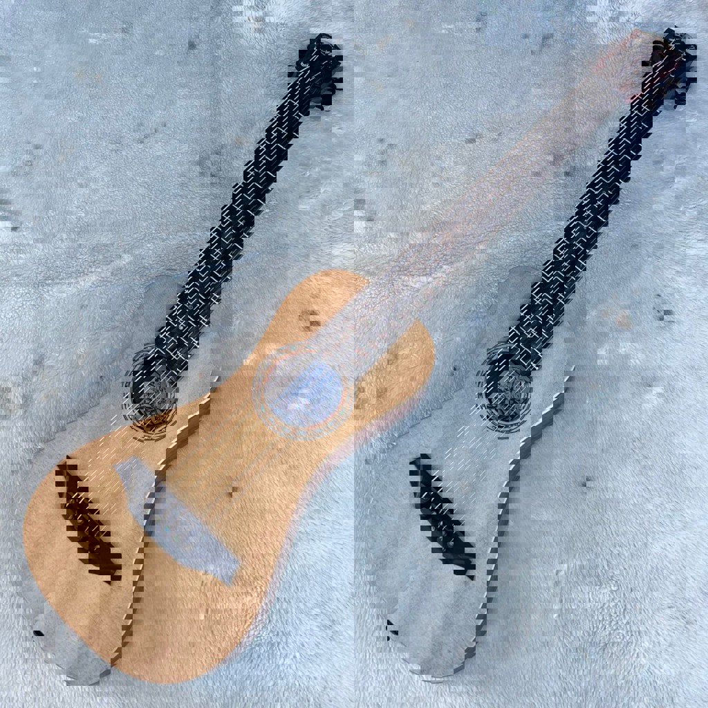 Тревел-гитара Bromo BAR3