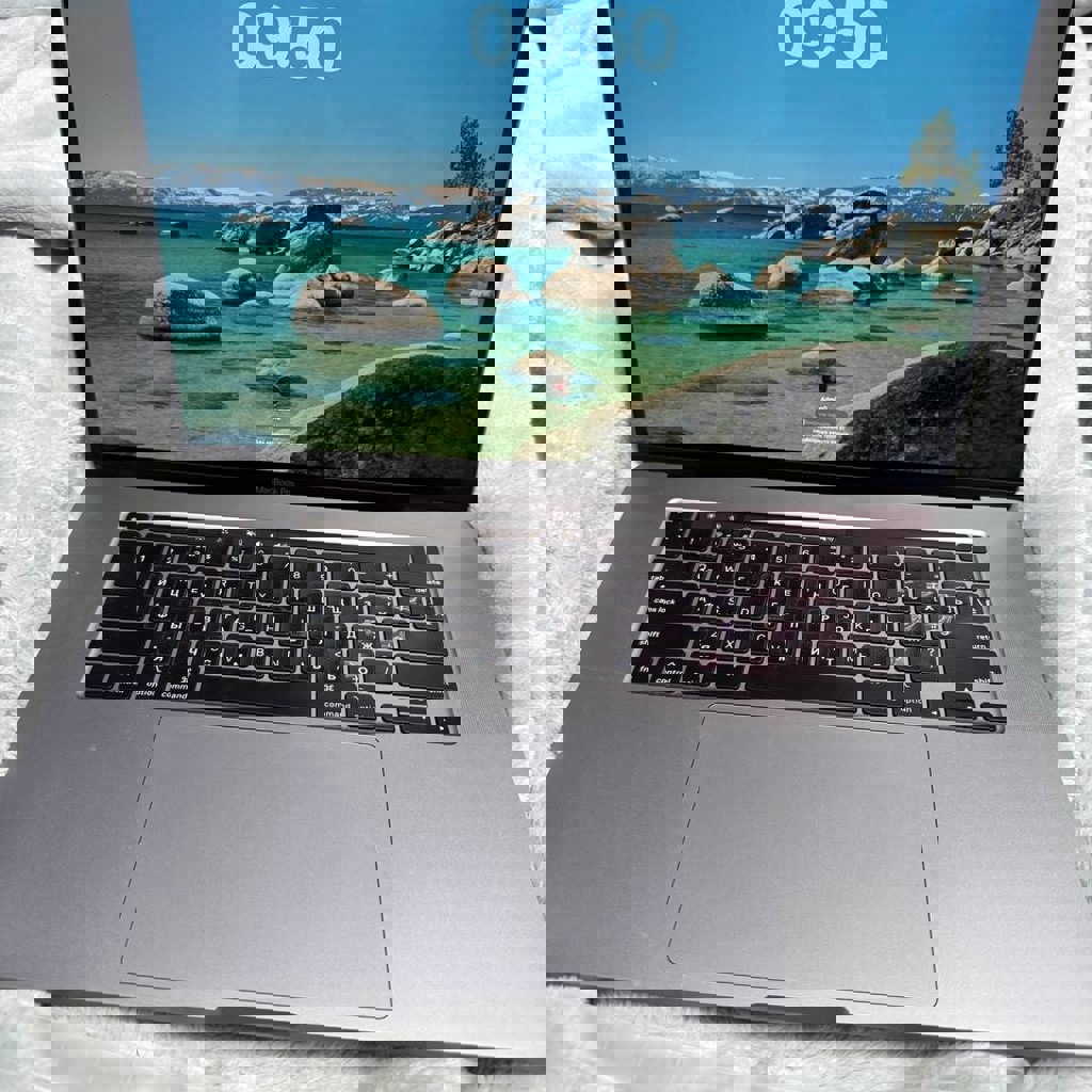 MacBook Pro 16” 2019 года