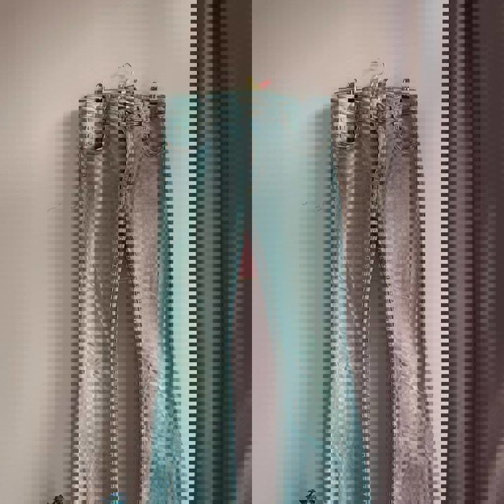 Джинсы Зара